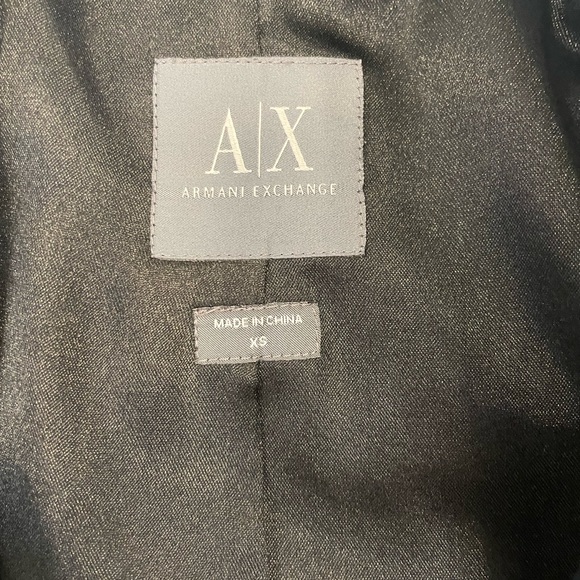 Armani Exchange black mini suit set. Pleated skirt and detail tie back jacket. - Picture 4 of 4
